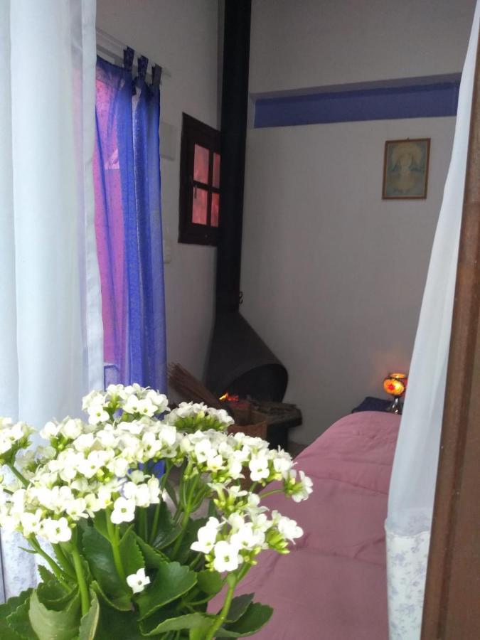 Hospedagem Namaste วิสกอนจิ จิ เมาอา ภายนอก รูปภาพ
